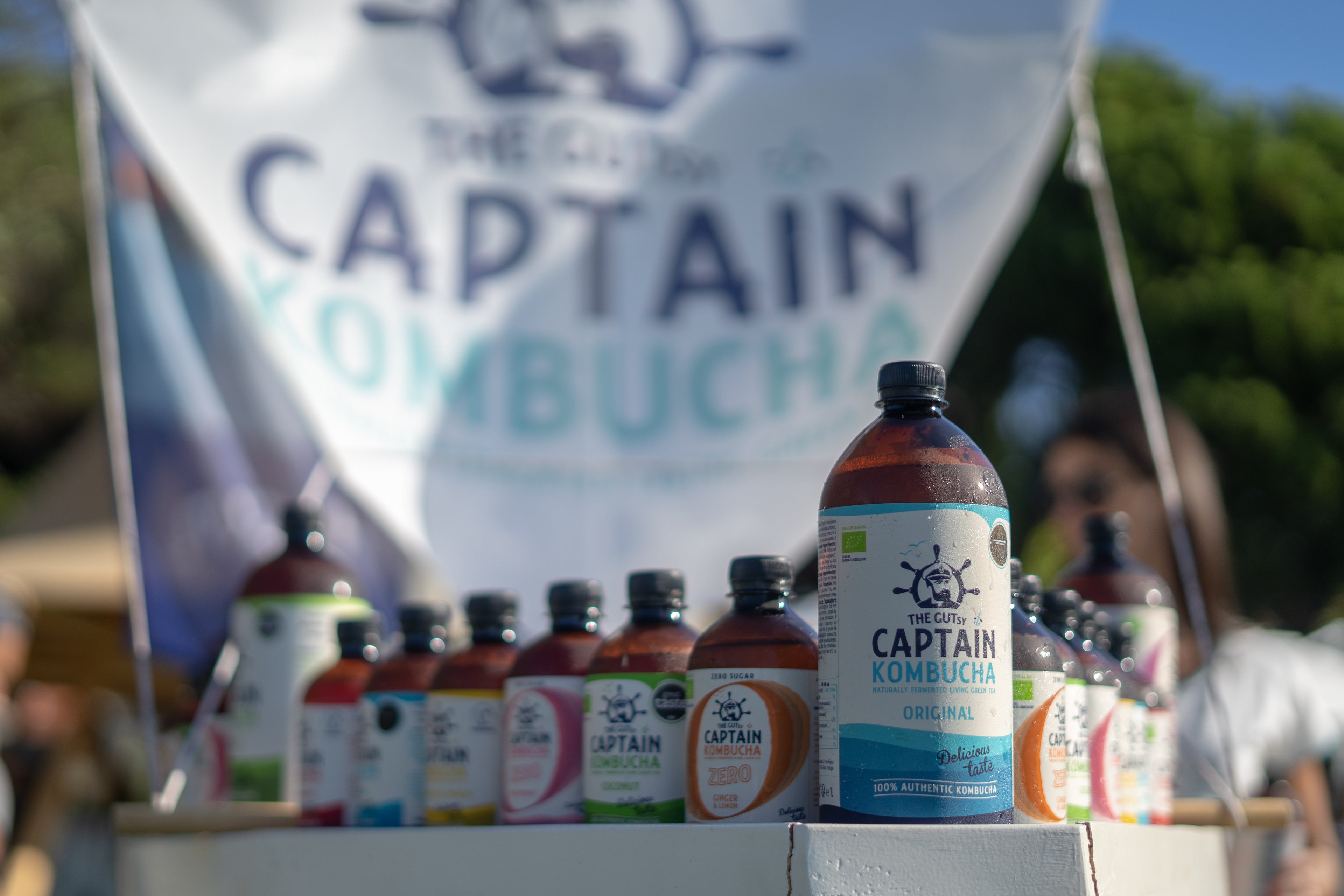 CAPTAINS CLUB